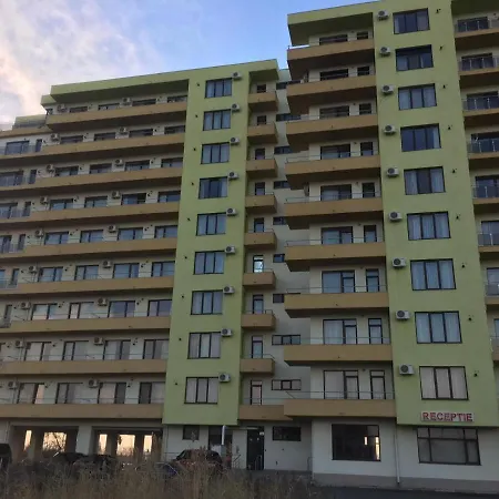 Mihai Summerland Apartmán